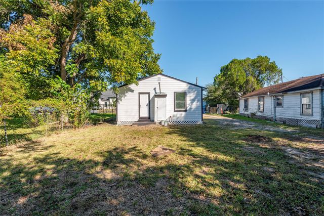 6309 Anderson Street, Texas City, TX 77591