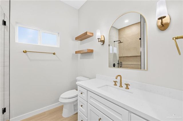 8009 39th Street, Mcallen, TX 78504