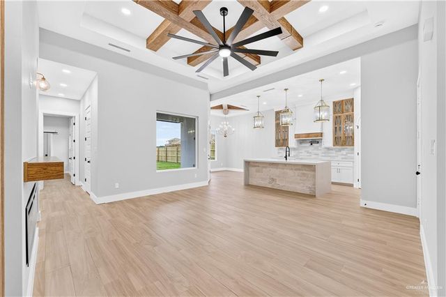 8009 39th Street, Mcallen, TX 78504