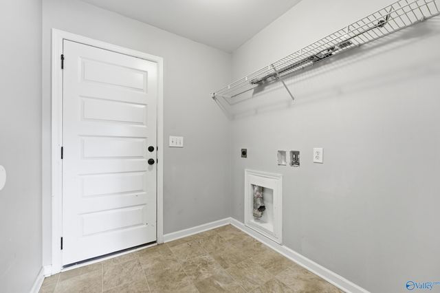 174 Walkers Hill Road, Meridianville, AL 35759