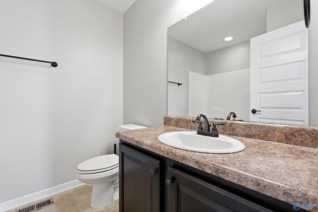 174 Walkers Hill Road, Meridianville, AL 35759