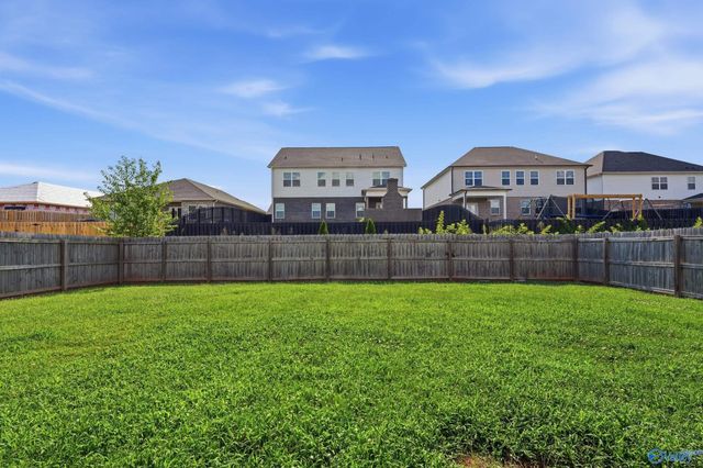 174 Walkers Hill Road, Meridianville, AL 35759