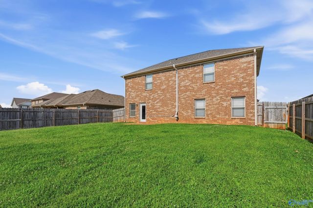 174 Walkers Hill Road, Meridianville, AL 35759
