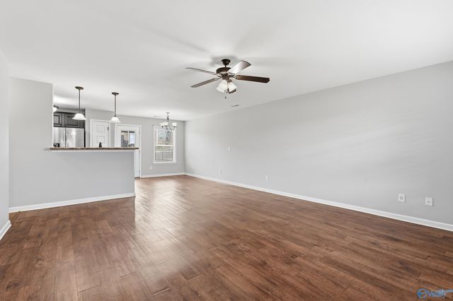 174 Walkers Hill Road, Meridianville, AL 35759