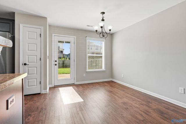 174 Walkers Hill Road, Meridianville, AL 35759