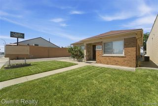 7247 Schaefer Road, Dearborn, MI 48126