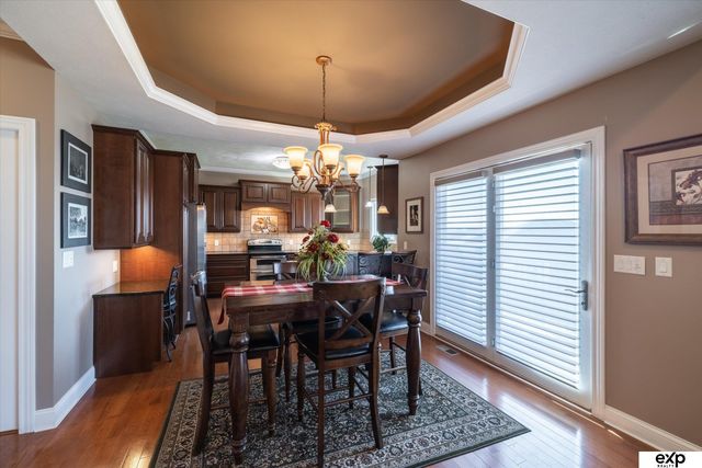 907 Ridge Road Place, Hickman, NE 68372