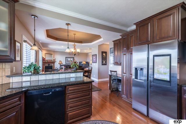 907 Ridge Road Place, Hickman, NE 68372