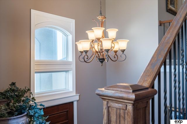 907 Ridge Road Place, Hickman, NE 68372