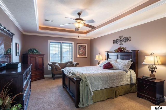 907 Ridge Road Place, Hickman, NE 68372