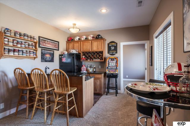 907 Ridge Road Place, Hickman, NE 68372