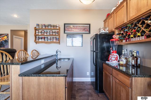 907 Ridge Road Place, Hickman, NE 68372