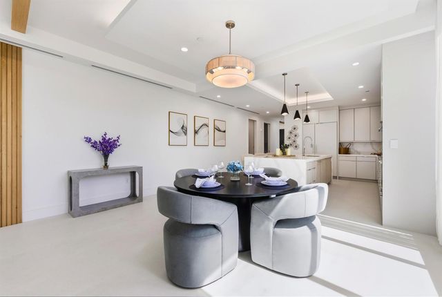 2323 Lake Drive 201, Singer Island, FL 33404