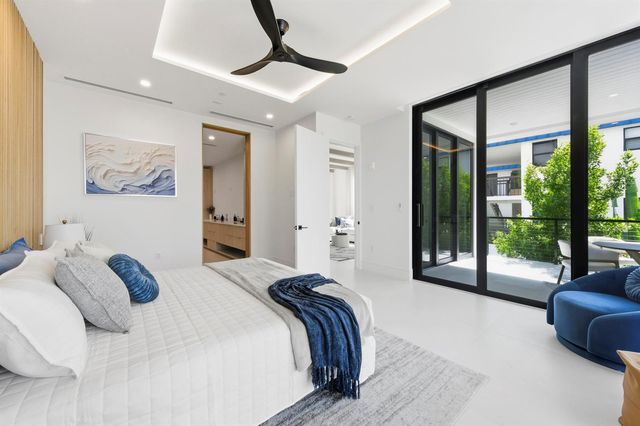 2323 Lake Drive 201, Singer Island, FL 33404