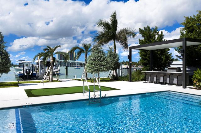2323 Lake Drive 201, Singer Island, FL 33404