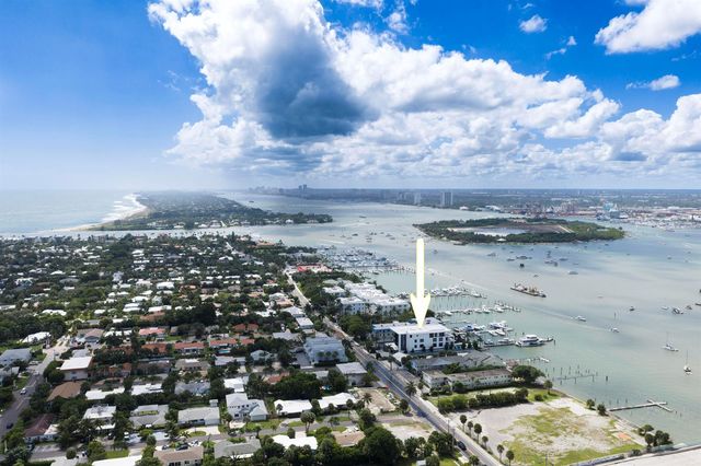 2323 Lake Drive 201, Singer Island, FL 33404