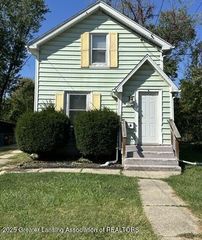 1011 N Chestnut Street, Lansing, MI 48906