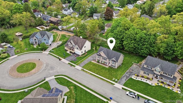 10 Village Gate Way, Monroe, NY 10950