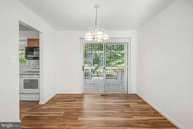 13828 LONDONDERRY CT, Woodbridge, VA 22193