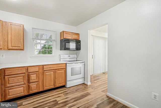 13828 LONDONDERRY CT, Woodbridge, VA 22193