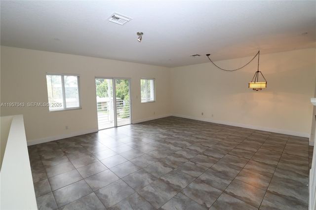 609 NE 28th St 3, Wilton Manors, FL 33334