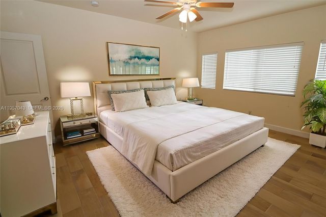 609 NE 28th St 3, Wilton Manors, FL 33334