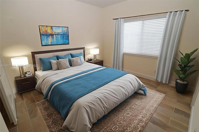 609 NE 28th St 3, Wilton Manors, FL 33334