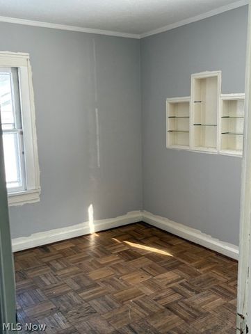 4312 Kenmore Avenue, Parma, OH 44134