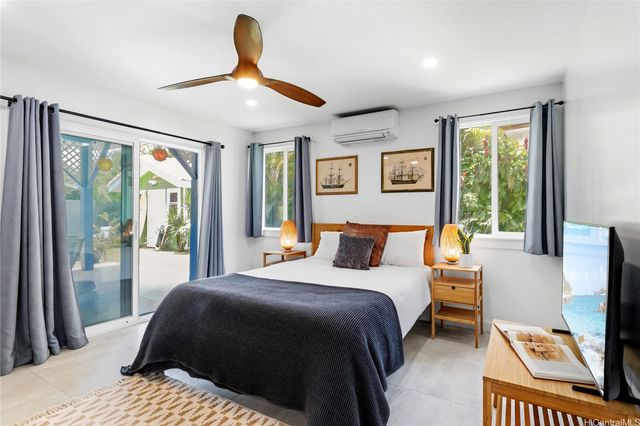 6 N Kalaheo Avenue, Kailua, HI 96734