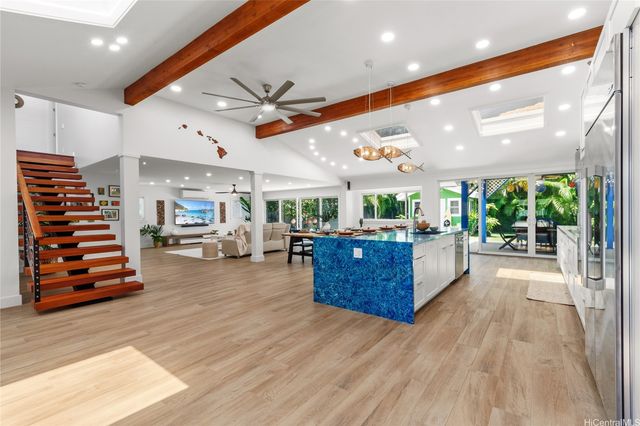6 N Kalaheo Avenue, Kailua, HI 96734