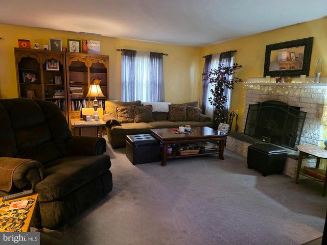 12902 BRUNSWICK LN, Bowie, MD 20715