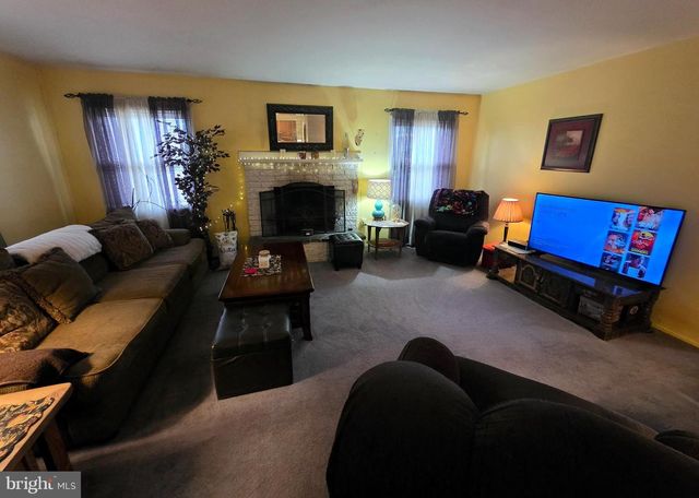 12902 BRUNSWICK LN, Bowie, MD 20715