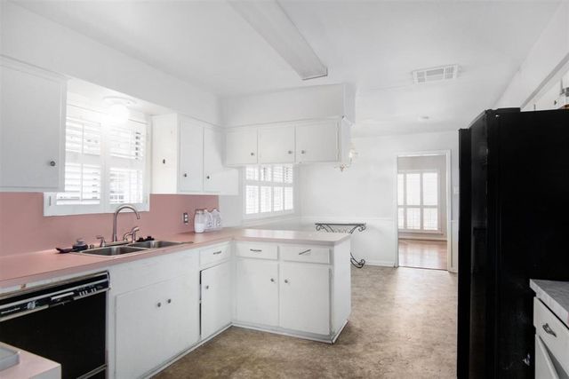 4015 Mischire Drive, Houston, TX 77025