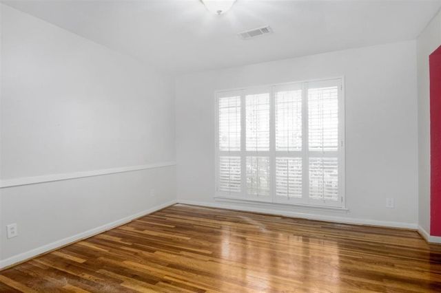 4015 Mischire Drive, Houston, TX 77025