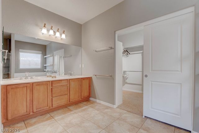 2589 Chateau Clermont Street, Henderson, NV 89044