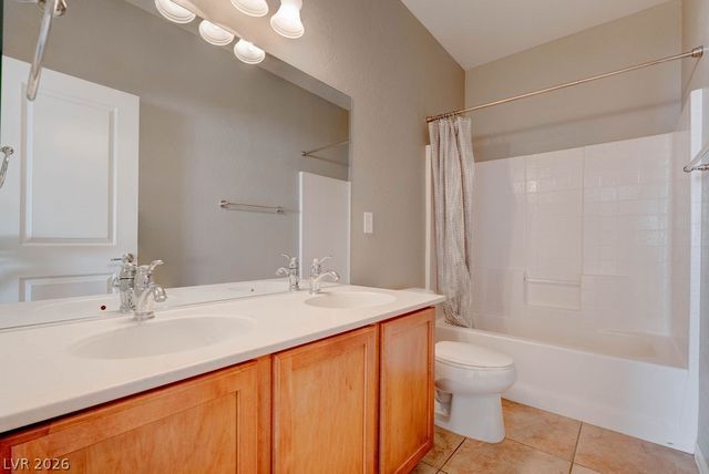 2589 Chateau Clermont Street, Henderson, NV 89044