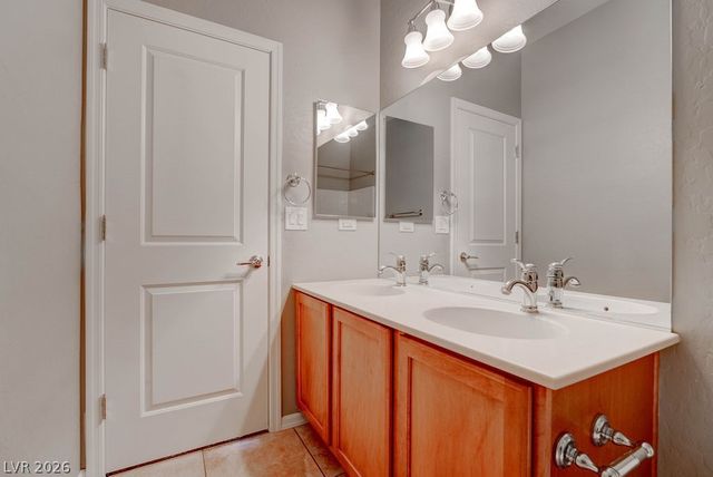 2589 Chateau Clermont Street, Henderson, NV 89044