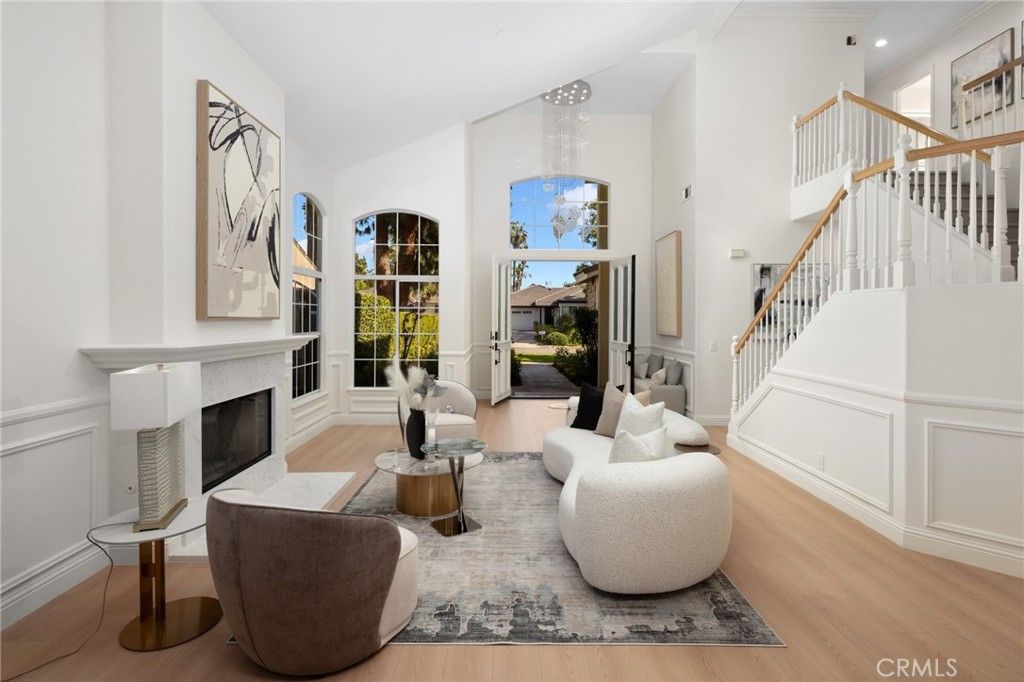 Image 13 of property listing at 315 San Antonio, Arcadia, CA 91007