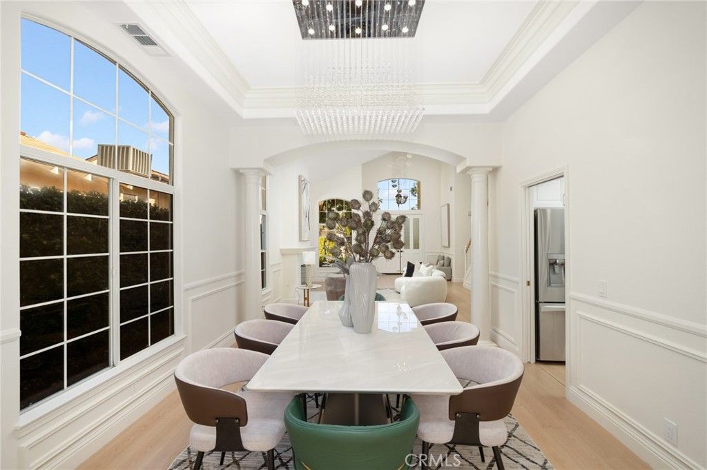 Image 20 of property listing at 315 San Antonio, Arcadia, CA 91007