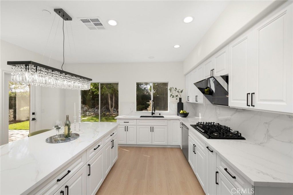 Image 32 of property listing at 315 San Antonio, Arcadia, CA 91007