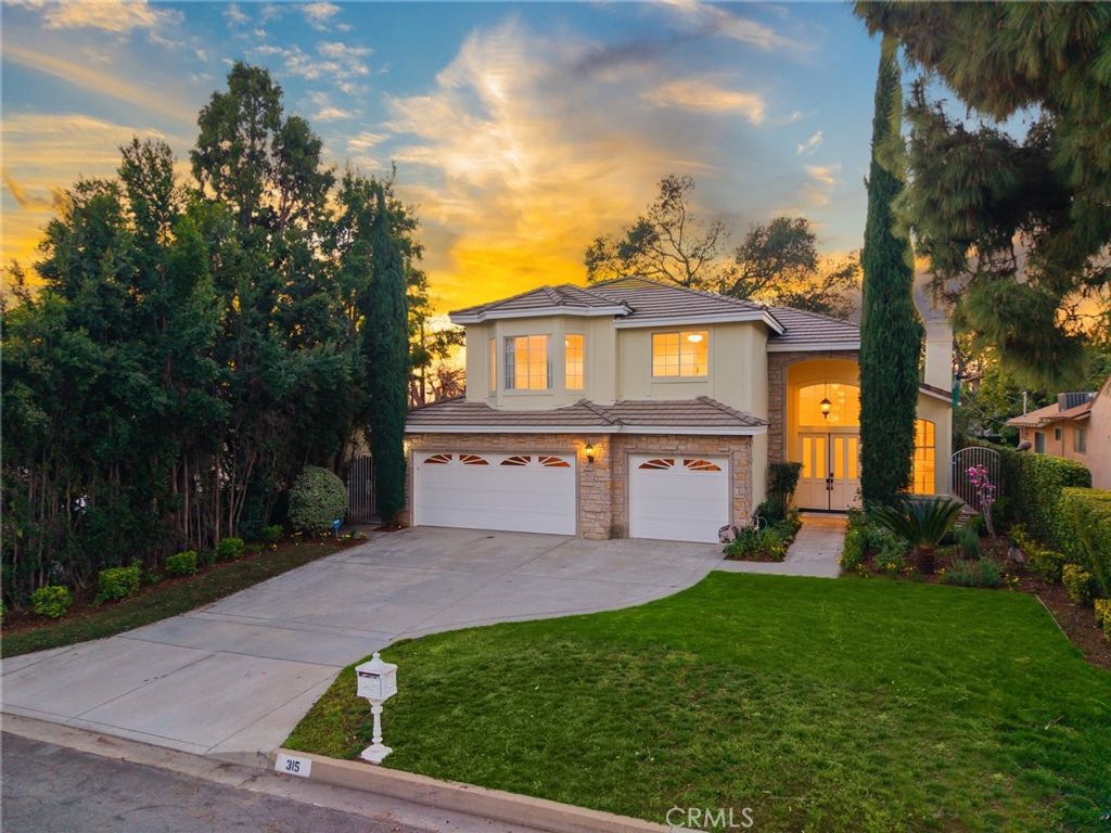 Image 5 of property listing at 315 San Antonio, Arcadia, CA 91007