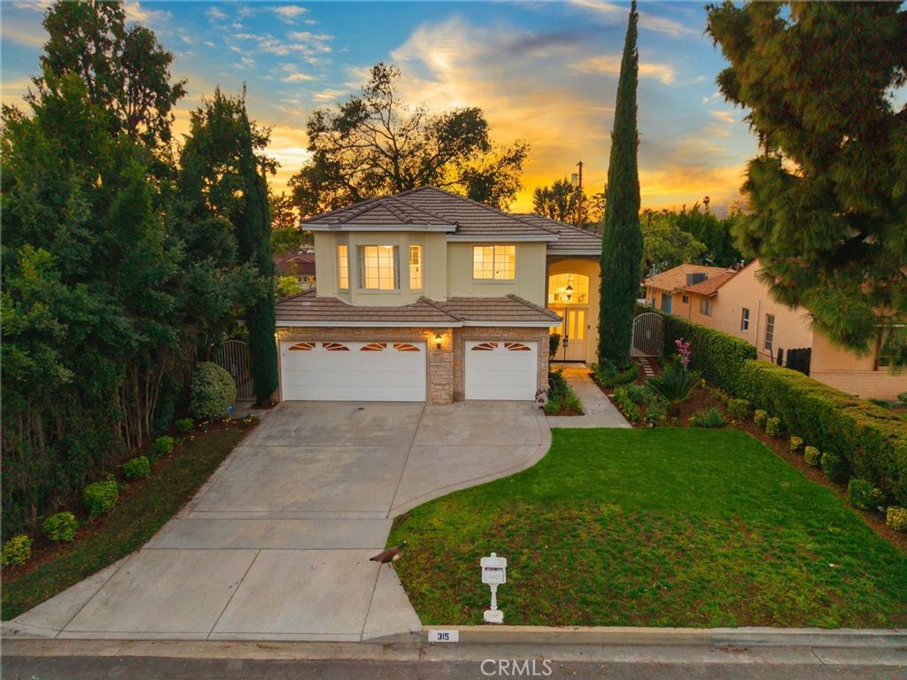 Image 7 of property listing at 315 San Antonio, Arcadia, CA 91007