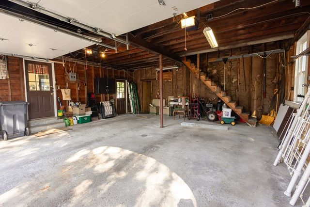 47 Elm St., Methuen, MA 01844