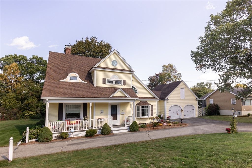 47 Elm St., Methuen, MA 01844