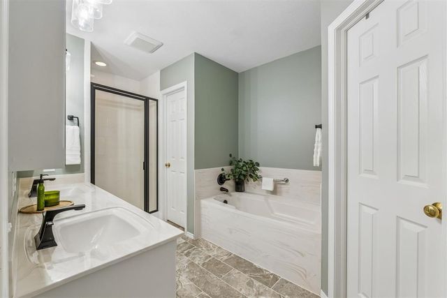 8204 NW 71st Street, Oklahoma City, OK 73132