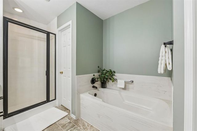 8204 NW 71st Street, Oklahoma City, OK 73132