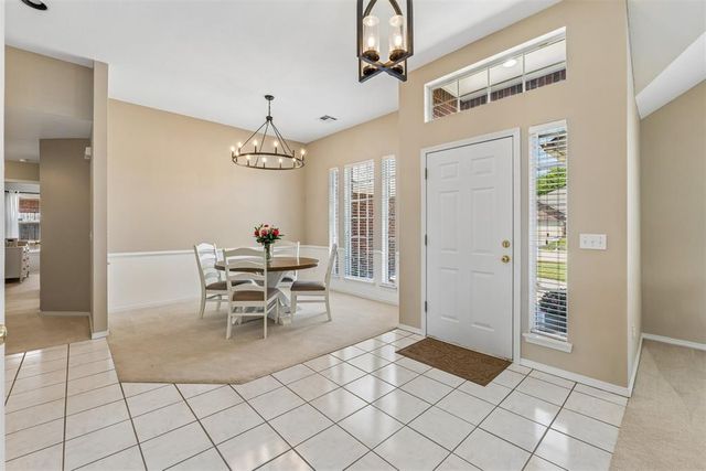 8204 NW 71st Street, Oklahoma City, OK 73132