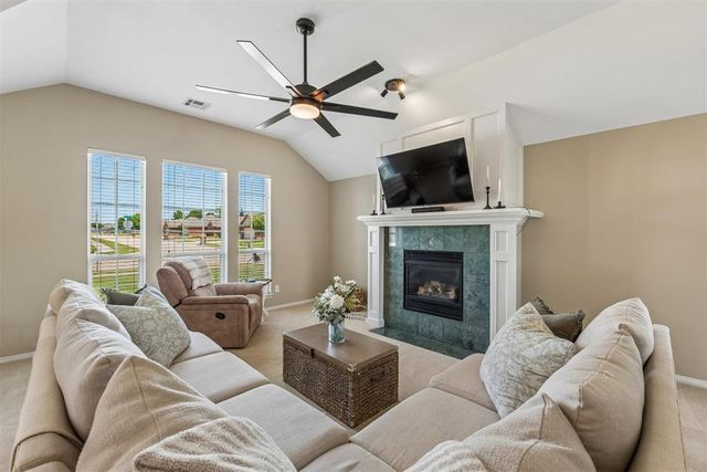 8204 NW 71st Street, Oklahoma City, OK 73132
