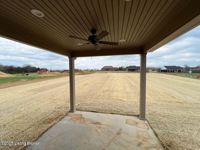 224 Open Meadow Dr, Bardstown, KY 40004