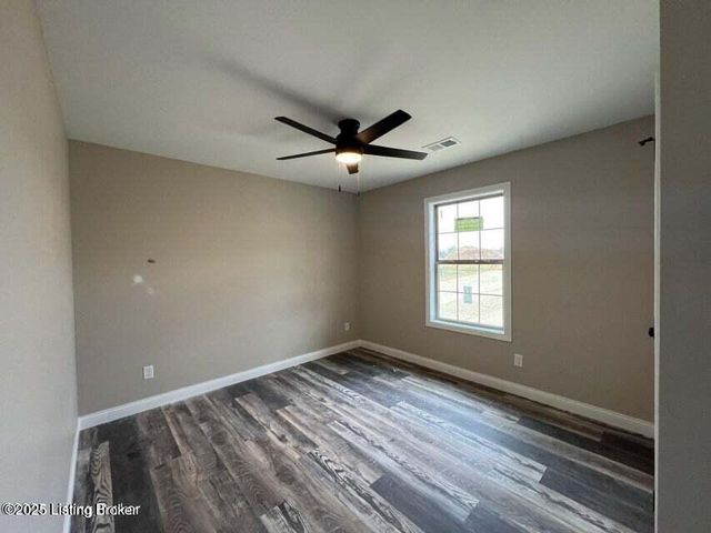 224 Open Meadow Dr, Bardstown, KY 40004